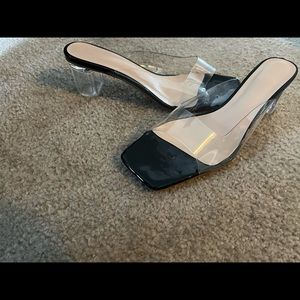 Size 12.5 women’s heel
